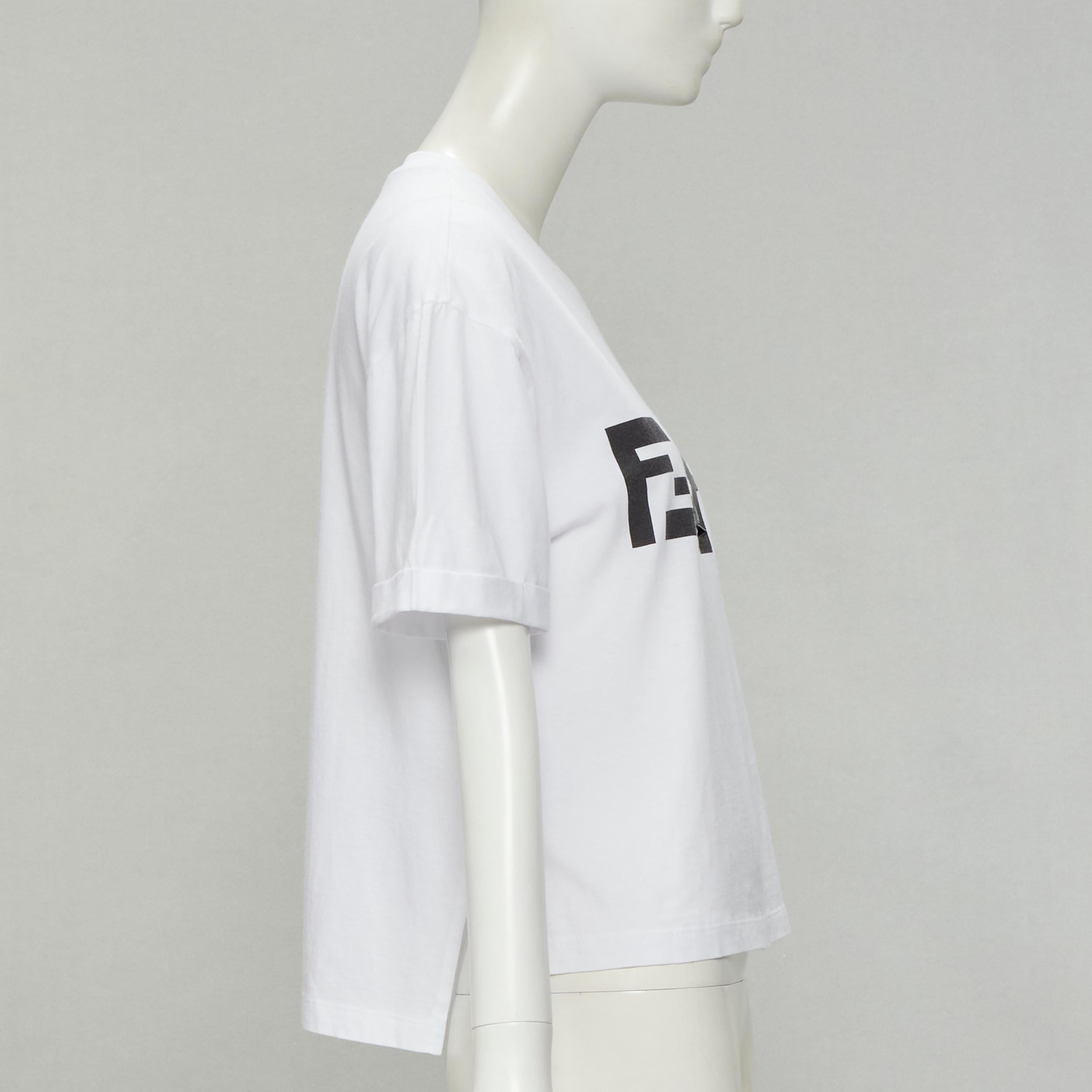 FENDI ROMA Schwarzes, perlenbesetztes FF Zucca-Logo-Weißes Tshirt S im Zustand „Hervorragend“ im Angebot in Hong Kong, NT