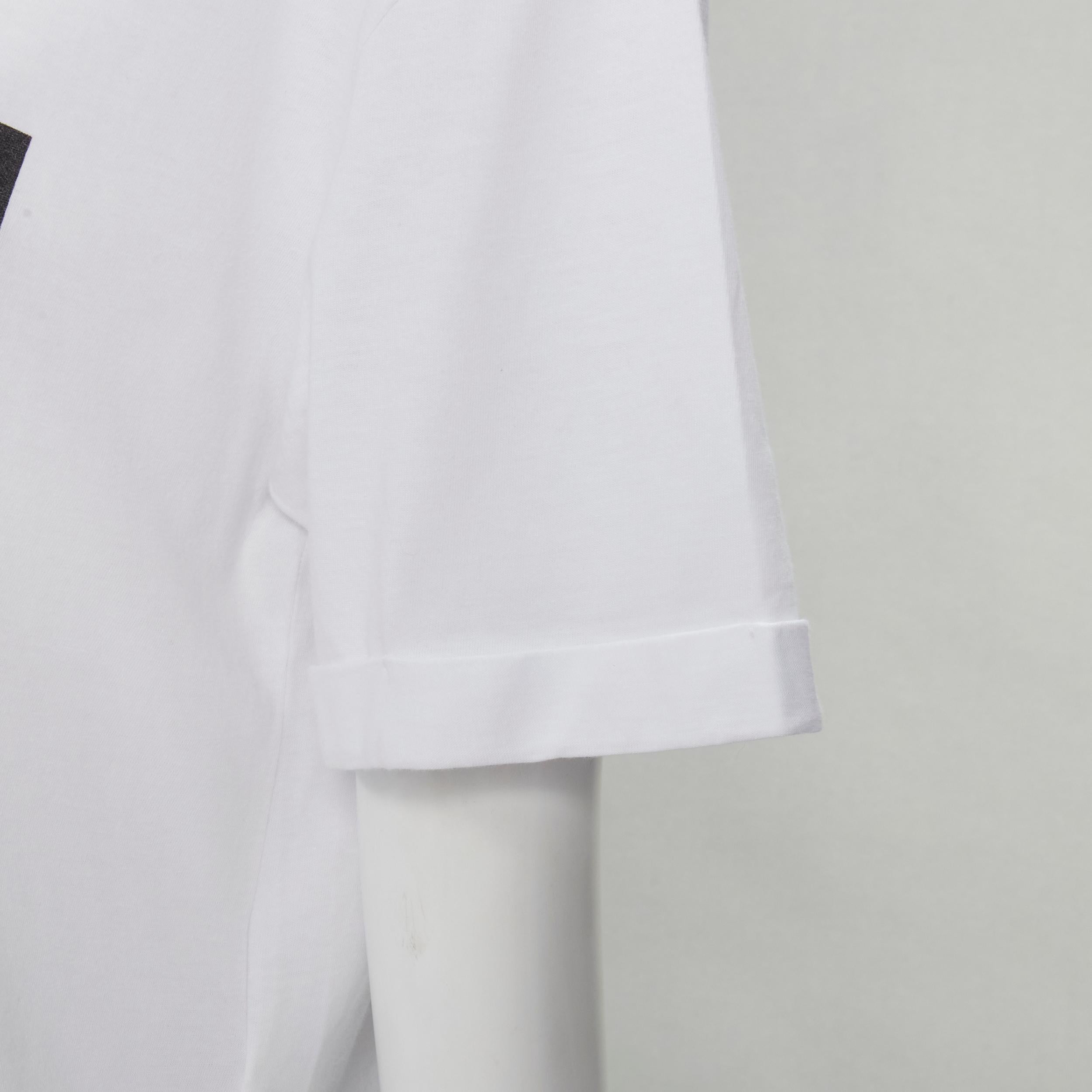 FENDI ROMA Schwarzes, perlenbesetztes FF Zucca-Logo-Weißes Tshirt S im Angebot 2
