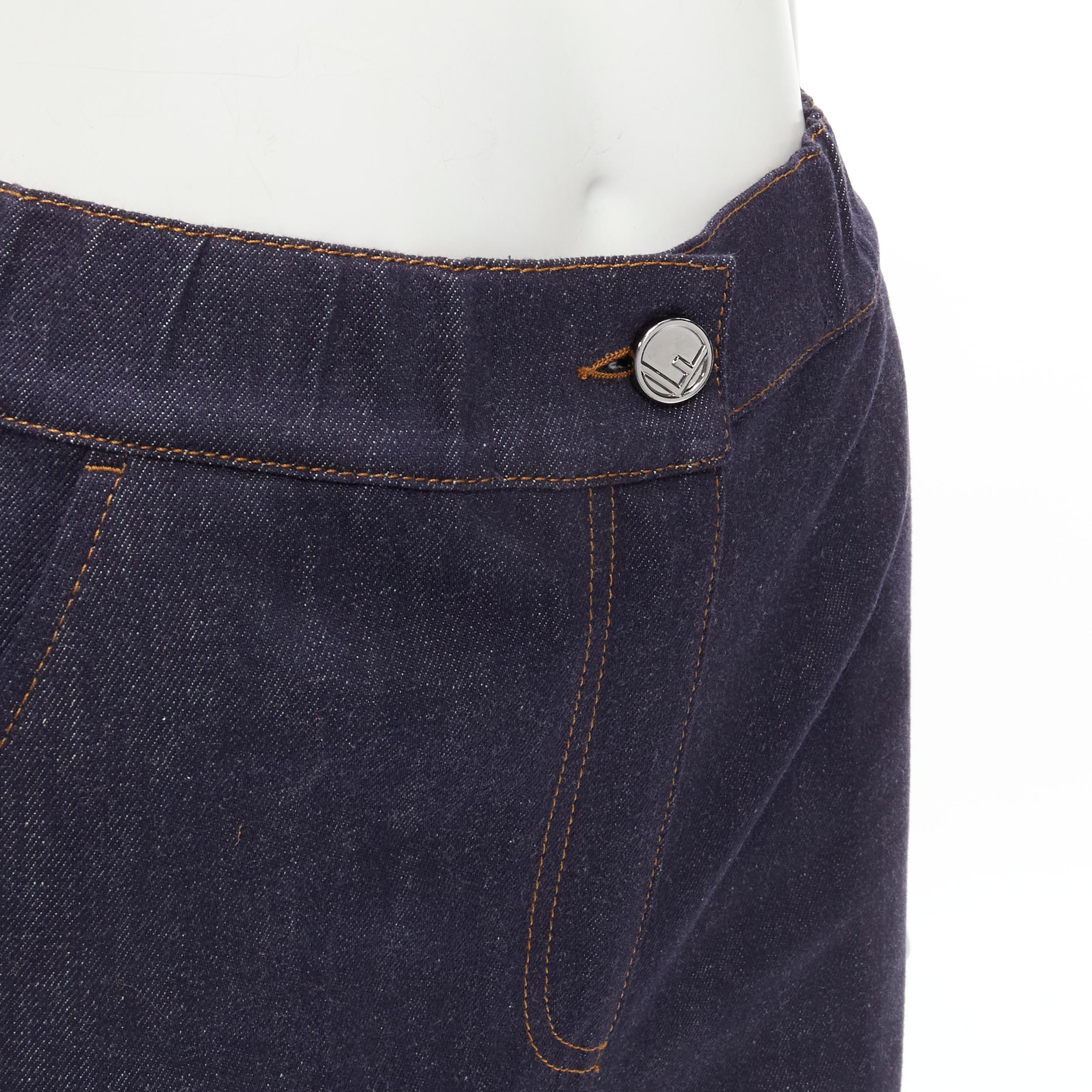 FENDI ROMA Denim-Shorts aus dunkelblauem Denim mit Palmenstickerei S im Angebot 2