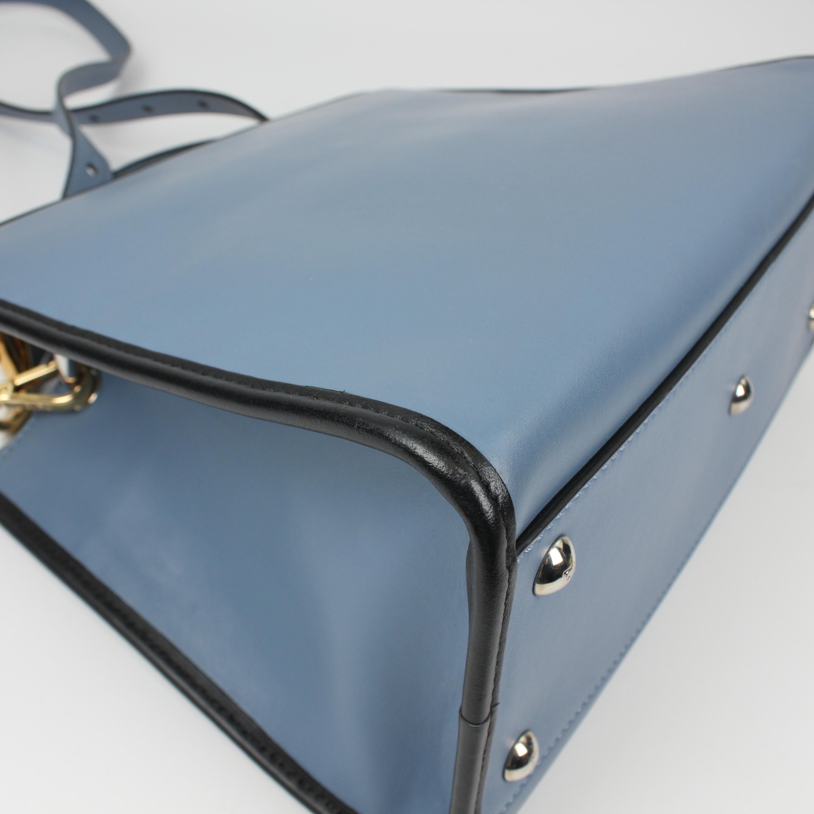 Fendi Runaway Handbag in Leather 14
