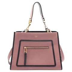 Fendi Runaway Bolso de dos asas de piel rosa