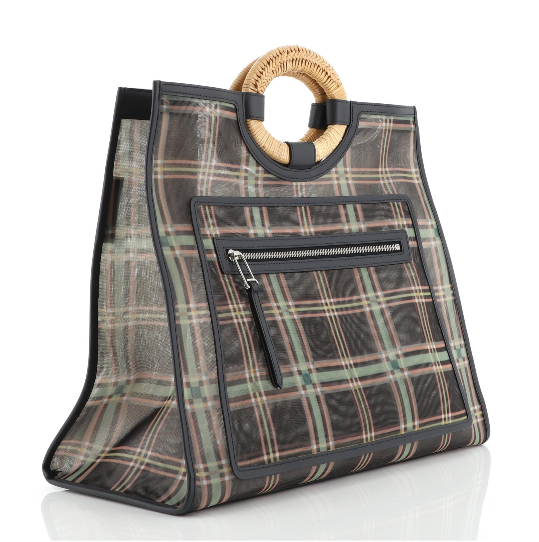Fendi Runaway Shopper Tote Zucca Mesh Large
Black Green Orange Mesh

Condition Details: Faint scuff and indentation on base, minor wear on base corners. Creasing near base, moderate wear on handle, scratches on hardware.

45772MSC

Height 13.5