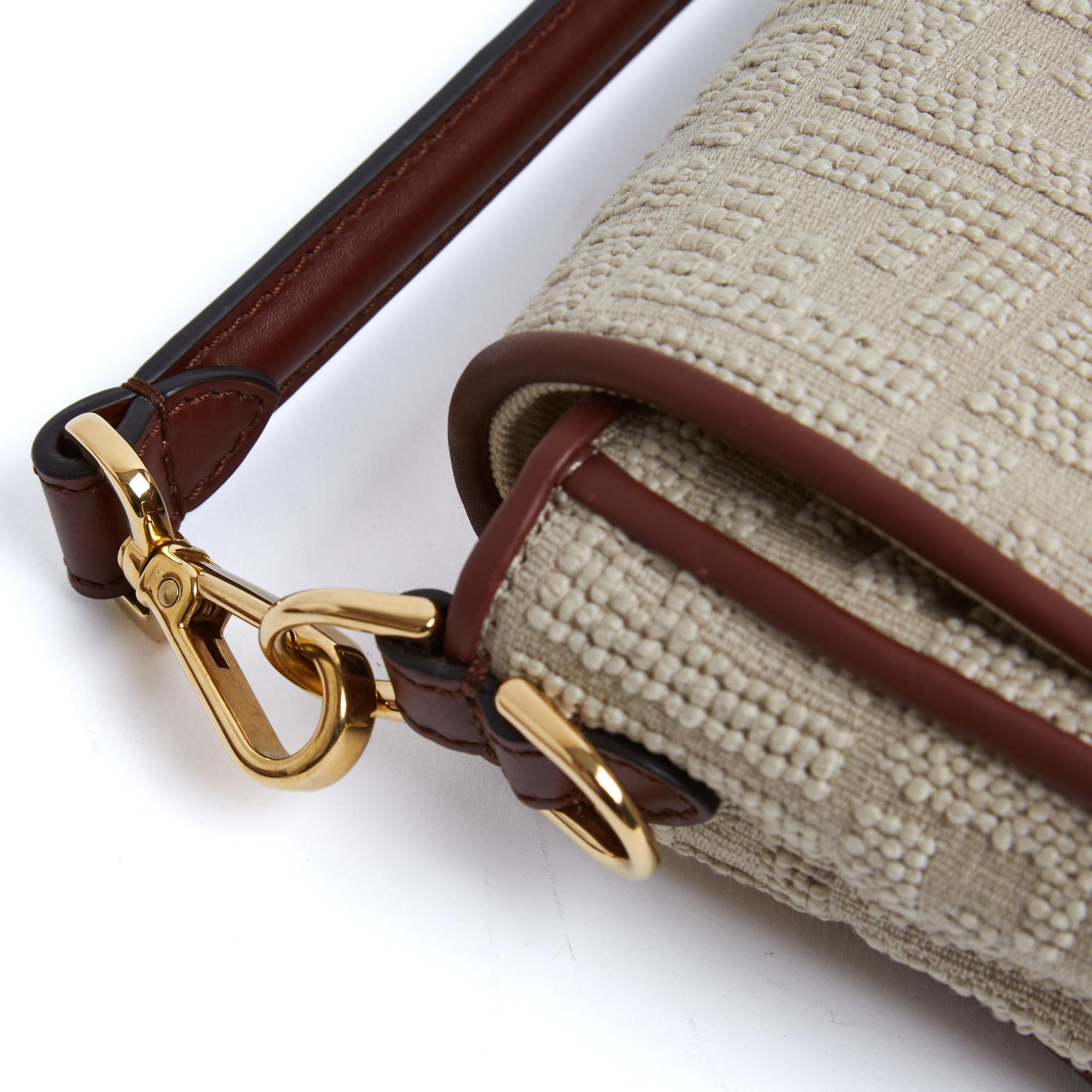 Fendi Sac Baguette Medium Canvas and Leather Shoulder Bag with 2 straps New For Sale 2