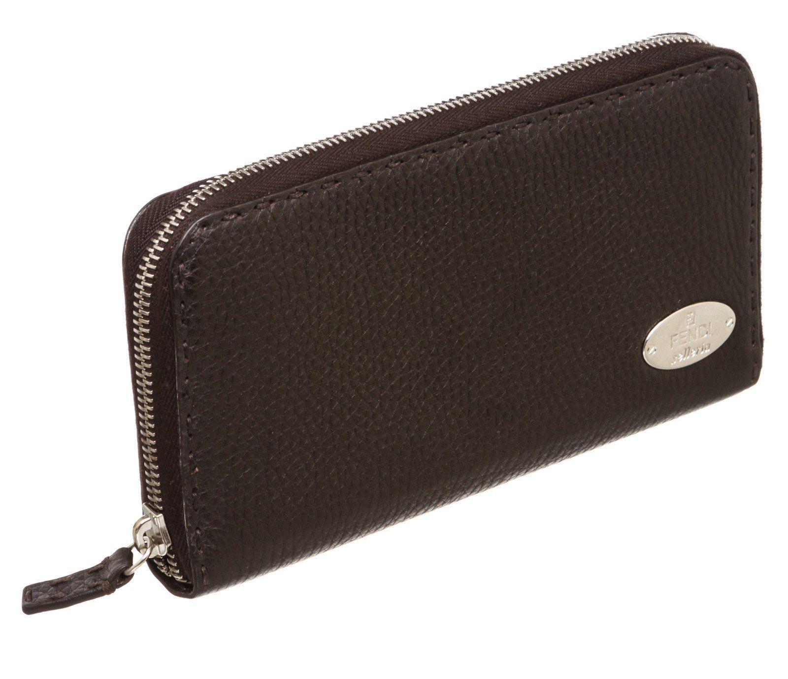 Fendi Salleria dark brown leather zip around wallet with silver-tone hardware, center zip pocket, dual bill pockets, and eight card slots.



14961MSCMeasurements:
 Length: 7.5 in / 19 cm
 Width: 1 in / 3 cm
 4 in / 10 cm

Condition: Pre-Owned
