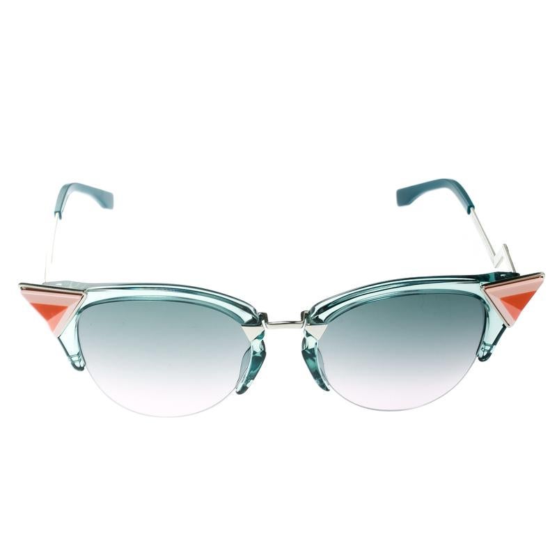 The much-coveted cat-eye silhouette is combined with stylish applications on the hinges and amazingly carved metal temples, to make these Fendi sunglasses one of a kind and super fashionable. From the silhouette to the combination of hues,