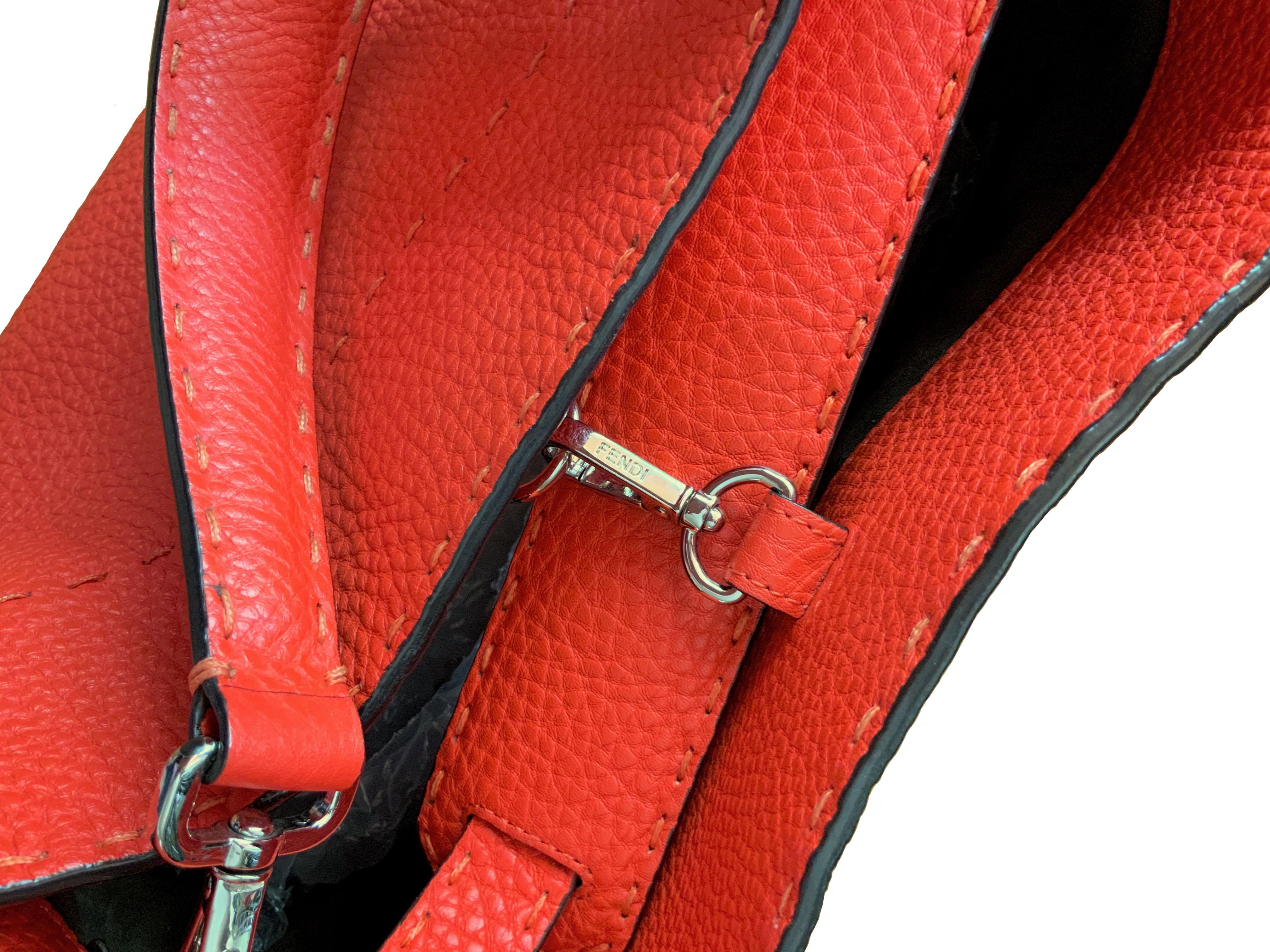 Fendi Selleria Anna Red Orange Bucket Bag In Excellent Condition In Geneva, CH