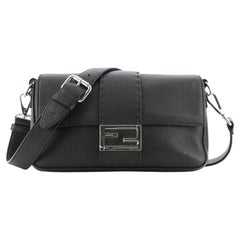 Fendi Selleria Sac de ceinture convertible baguette en cuir moyen