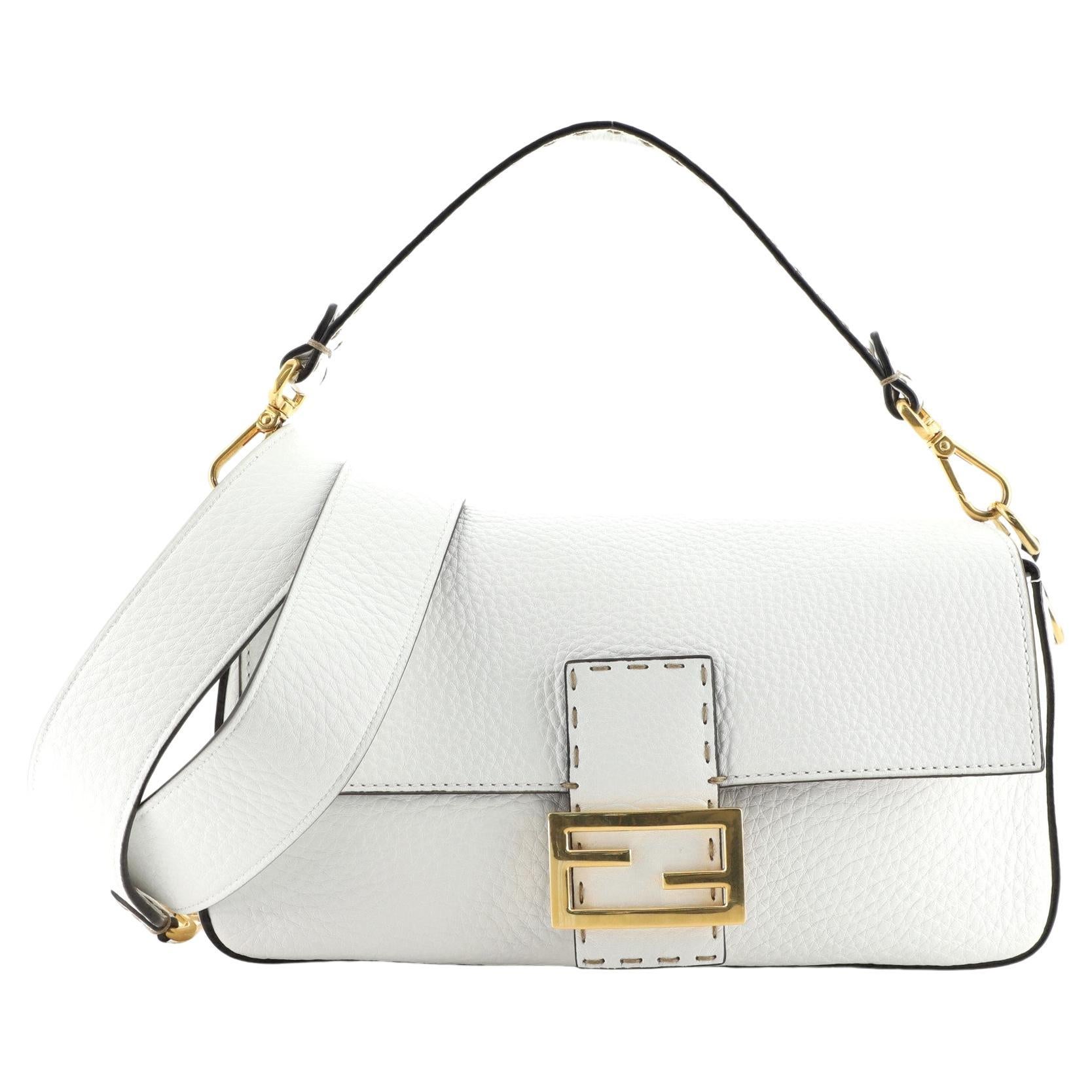 Fendi Selleria Baguette NM Tasche aus Leder Medium