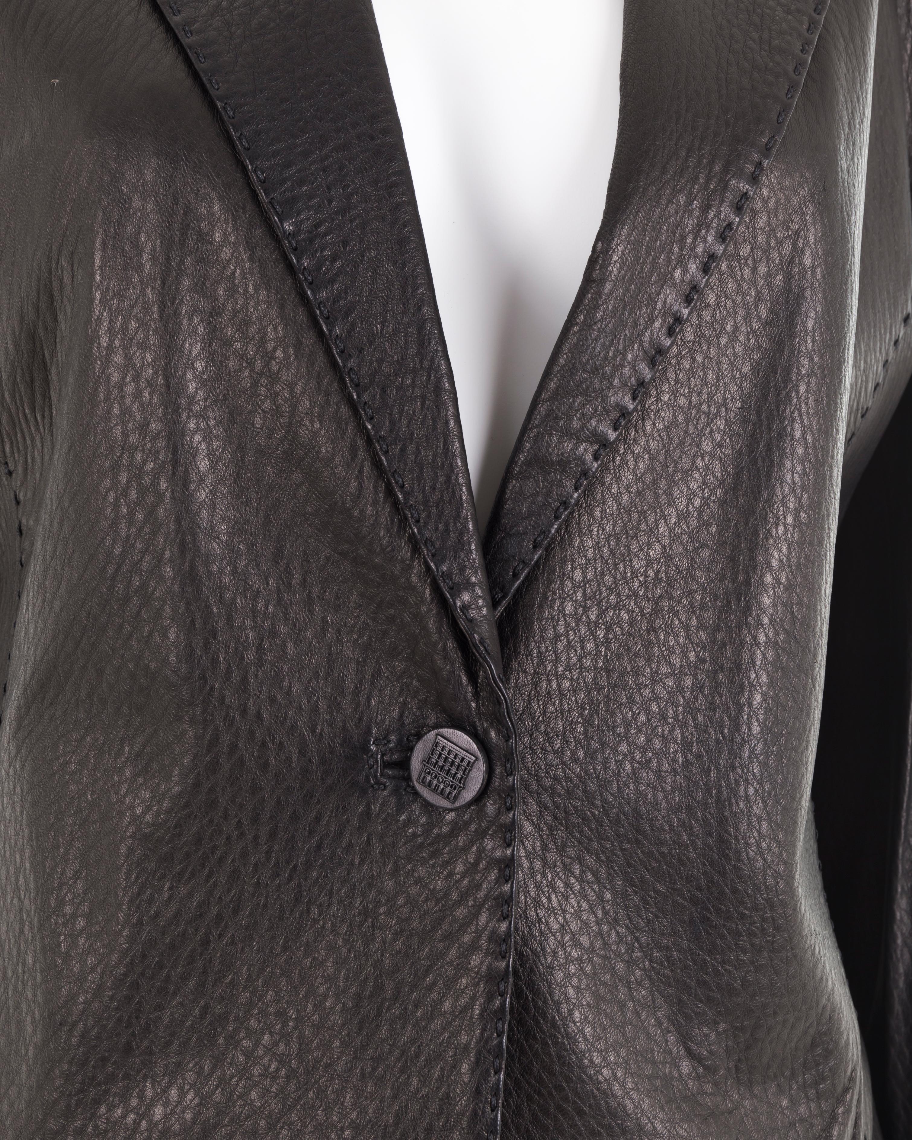 Women's Fendi Selleria black handmade grained leather blazer jacket For Sale
