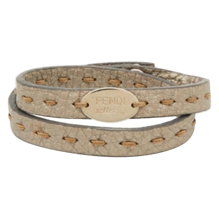Fendi Selleria Metallic-Leder Silber-Ton Double Wrap Armband
