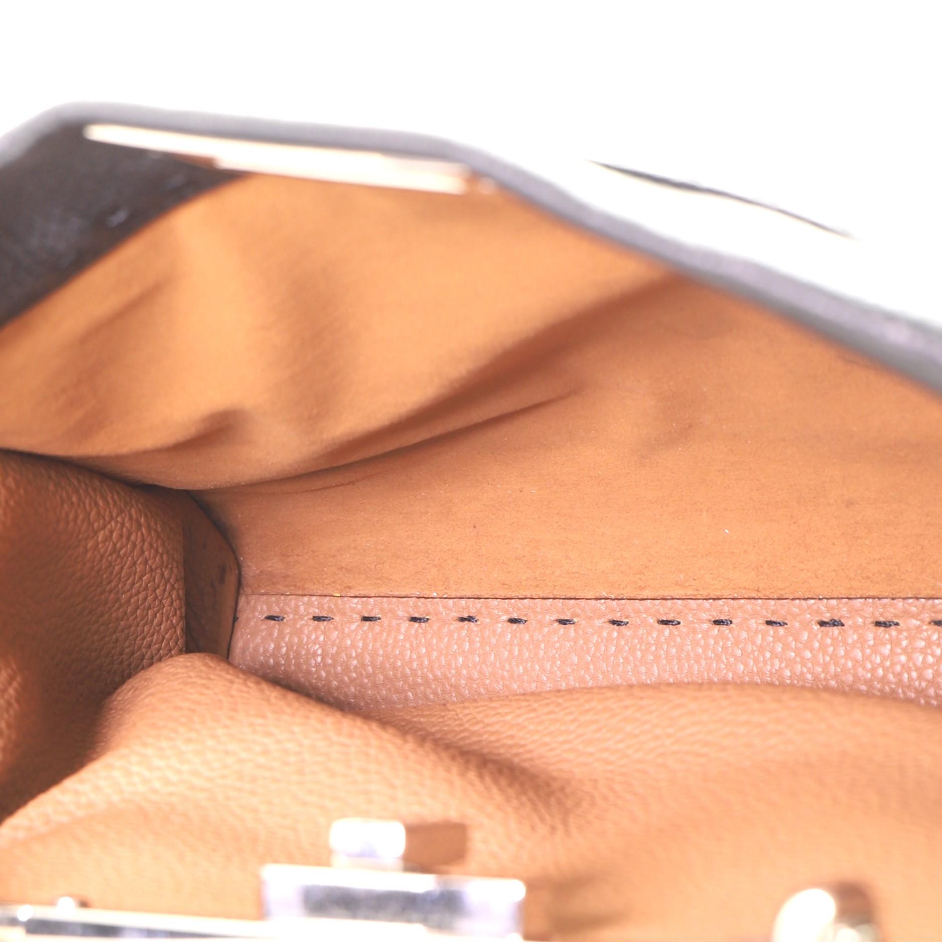 Fendi Selleria Peekaboo Bag Rigid Leather Regular In Fair Condition In NY, NY