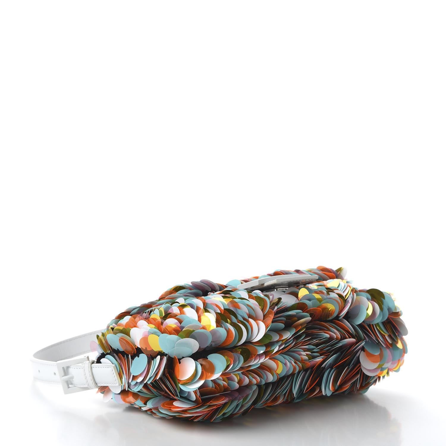 Fendi Sequin Maxi Multicoloured Paillettes Baguette White In Excellent Condition For Sale In Montreal, Quebec