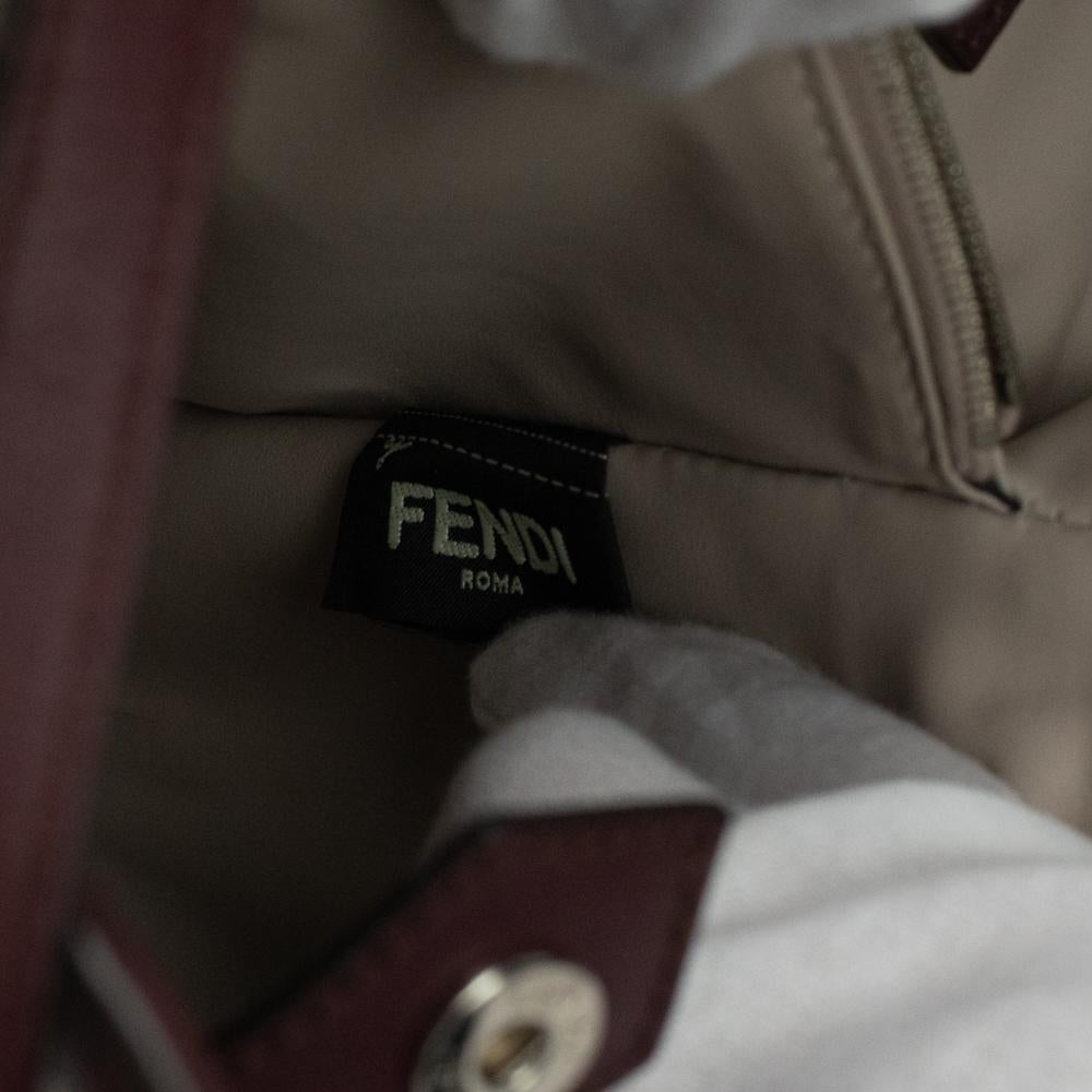 FENDI Shoulder bag in Burgundy Leather 3