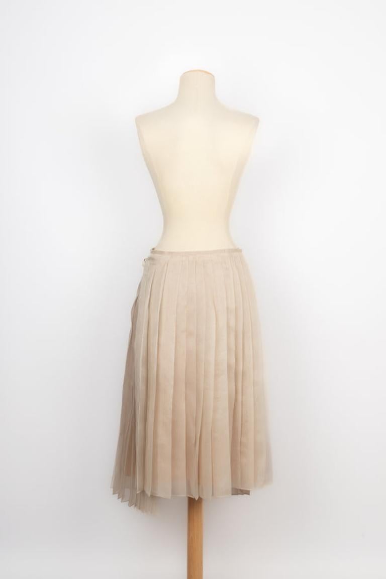 Fendi Silk Pleated Skirt with Beige Leather Strips In Excellent Condition For Sale In SAINT-OUEN-SUR-SEINE, FR