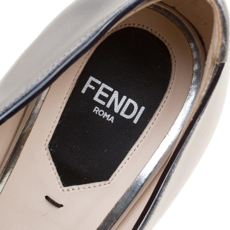 Fendi Silver/Blue Leather Fendista Peep Toe Platform Pumps Size 35 In Good Condition In Dubai, Al Qouz 2