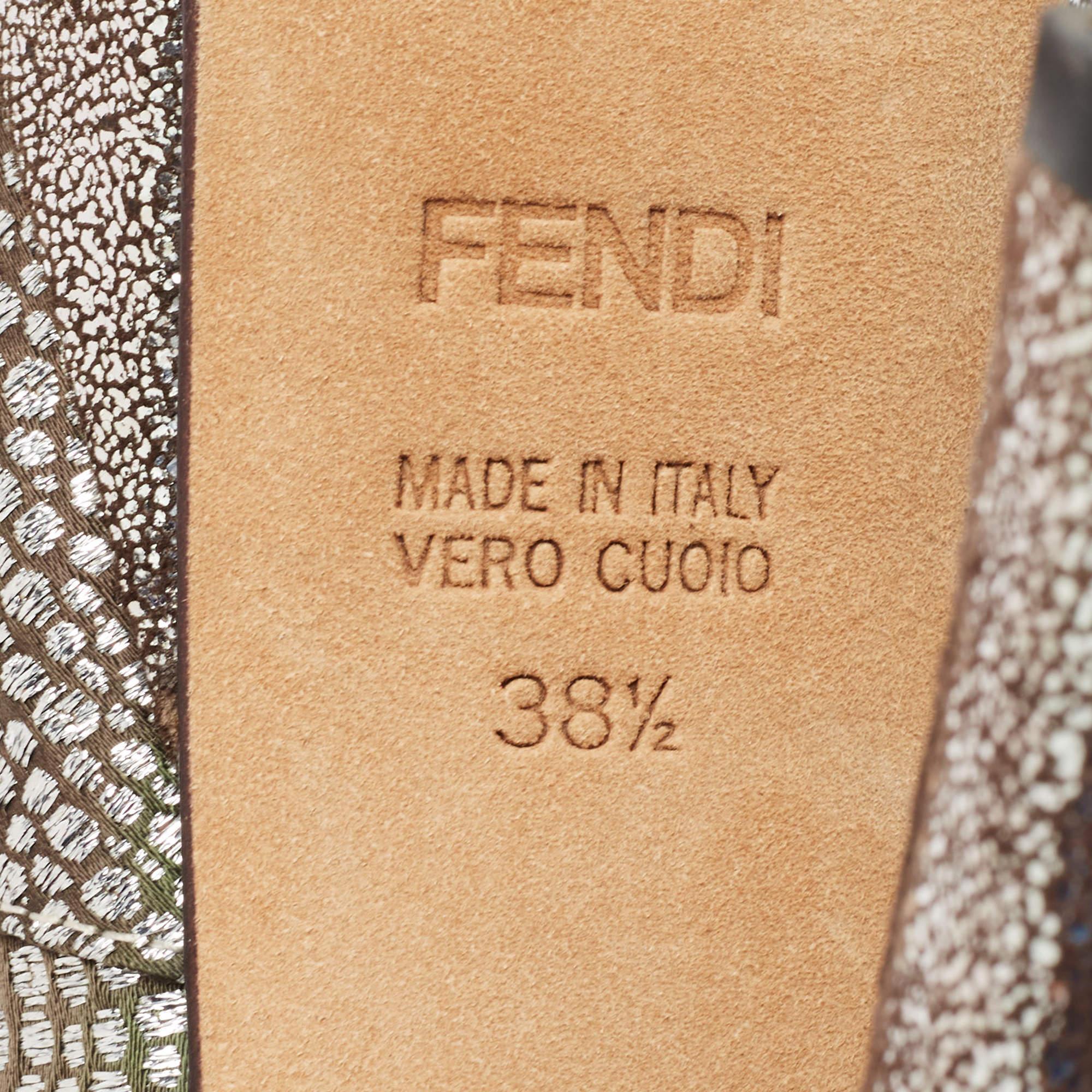 Fendi Silber/Braun Brokat Stoff Schleife Peep Toe Plateau Pumps Größe 38.5 im Angebot 3