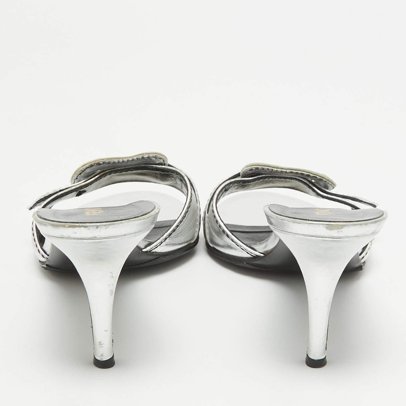 Fendi Silver Leather B Buckle Slide Sandals Size 39.5 1
