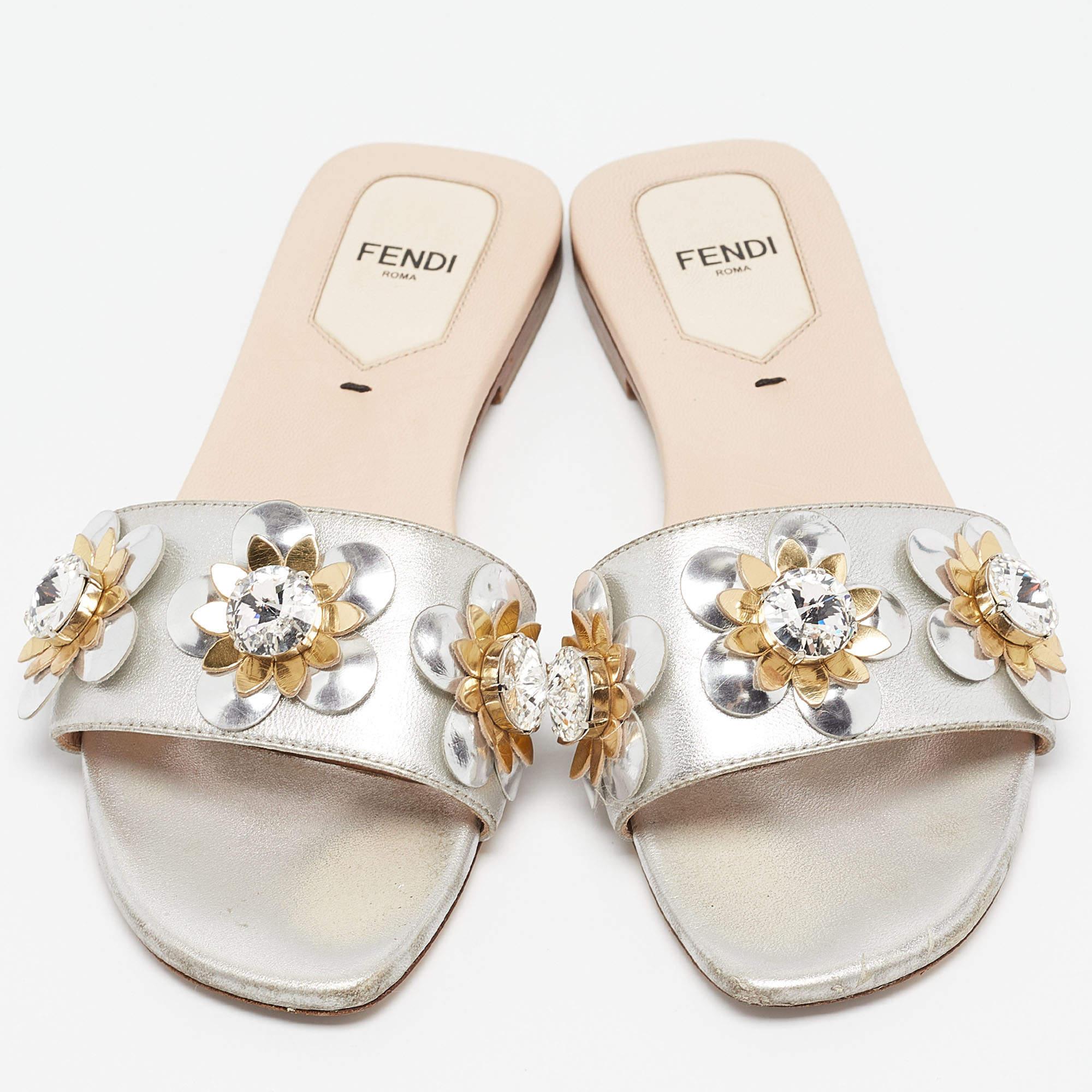 Beige Fendi Silver Leather Flowerland Flat Slides Size 36
