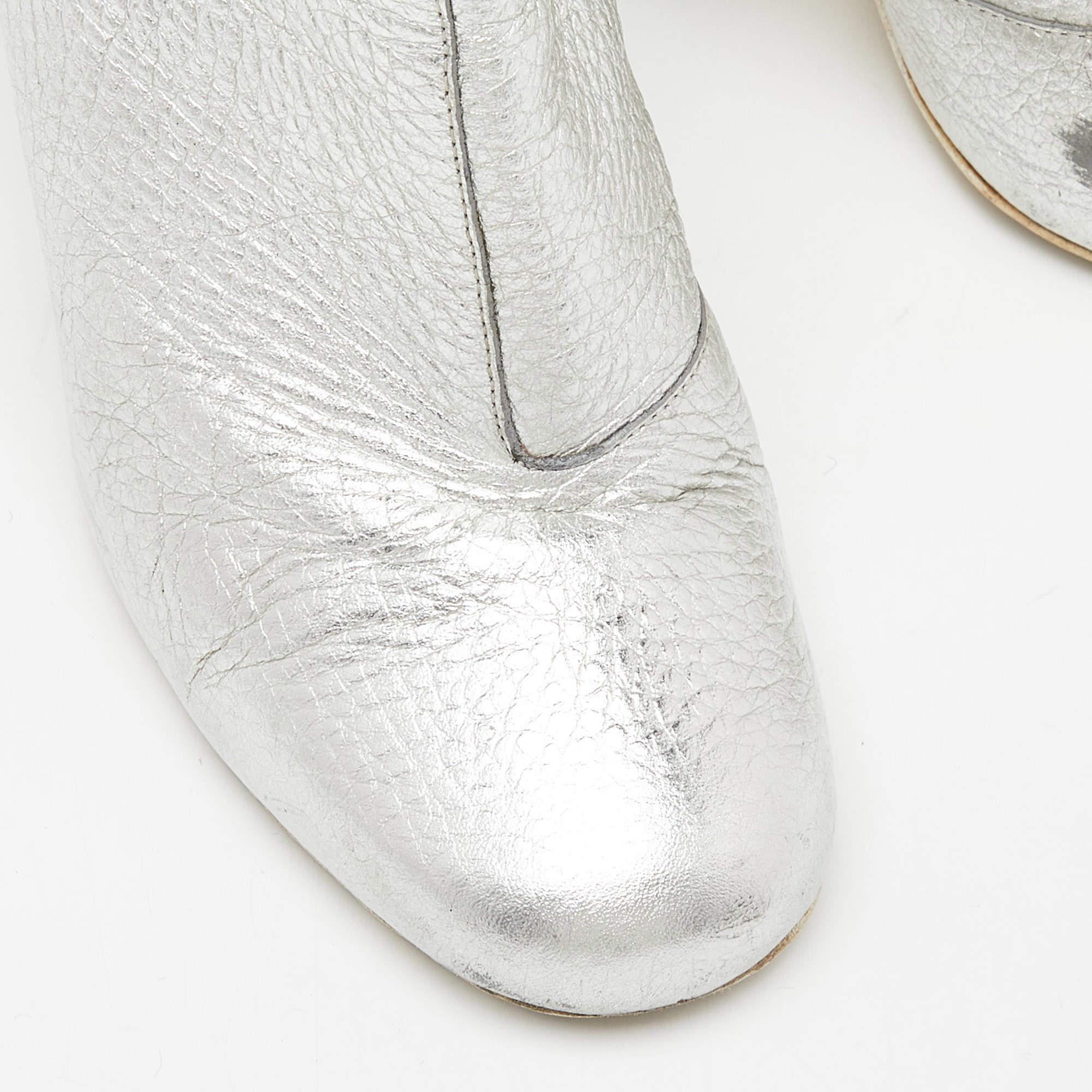 Fendi Silver Leather Marie Antoinette Ankle Boots Size 37 For Sale 3