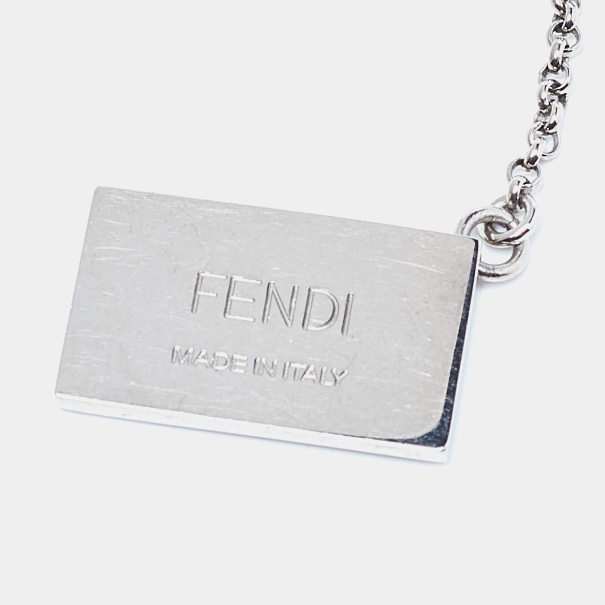 Fendi Silver Tone Chain Detail Logo Drop Earrings In Good Condition For Sale In Dubai, Al Qouz 2