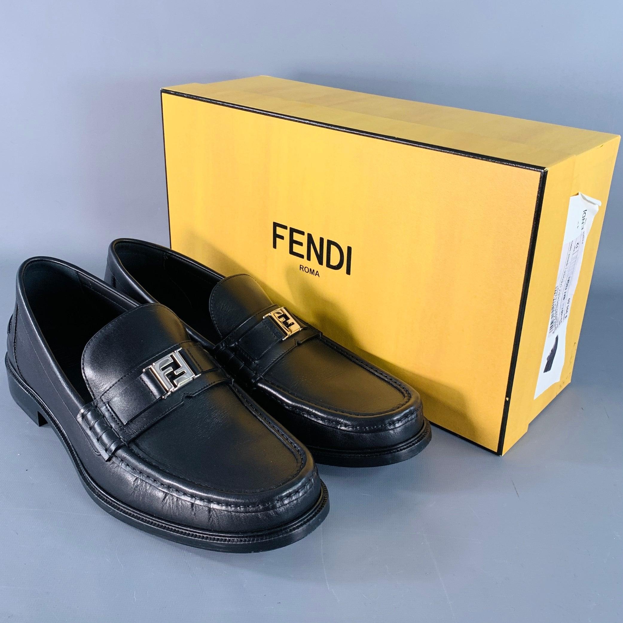 FENDI Größe 13 Schwarz Silber Kalbsleder Monogram Schnalle Slip On Loafers im Angebot 6