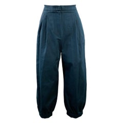 FENDI Pantalones de vestir plisados de sarga de algodón azul marino talla 4