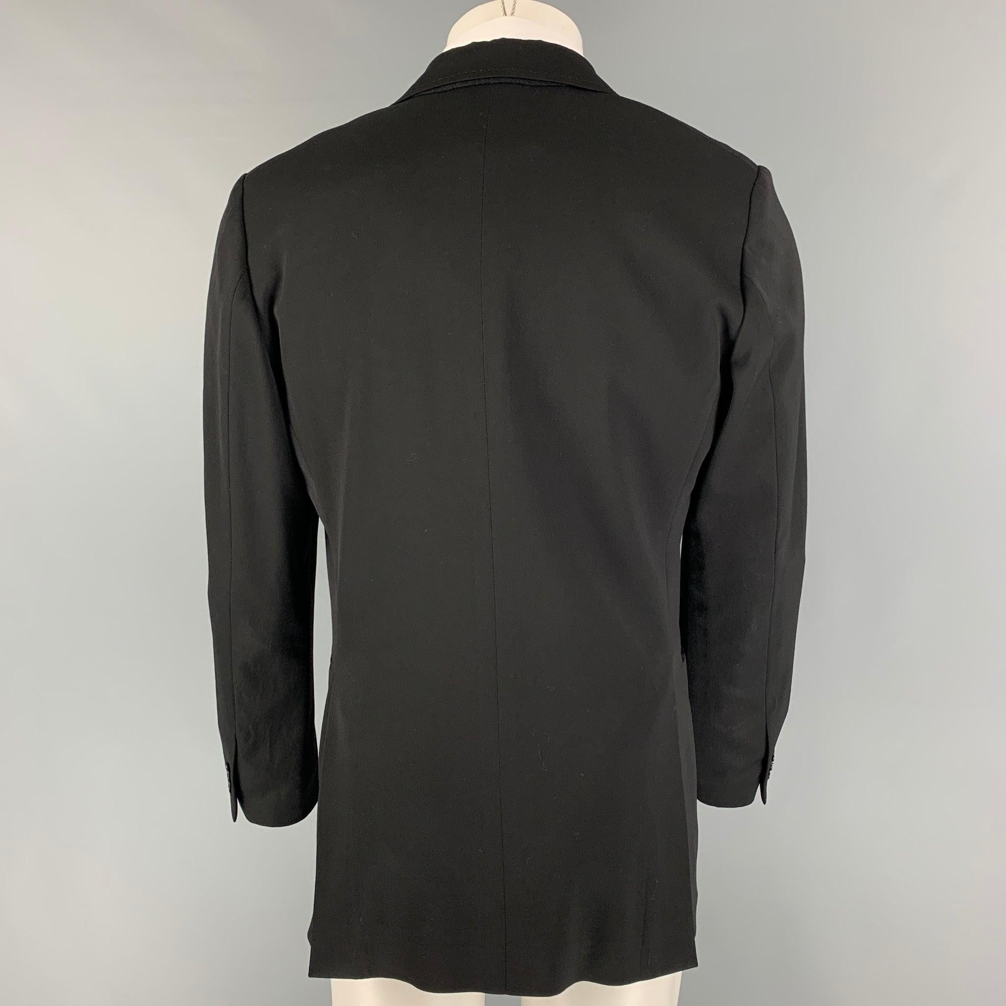 FENDI - Manteau de sport régulier en laine noire à revers clouté, taille 40 Bon état - En vente à San Francisco, CA