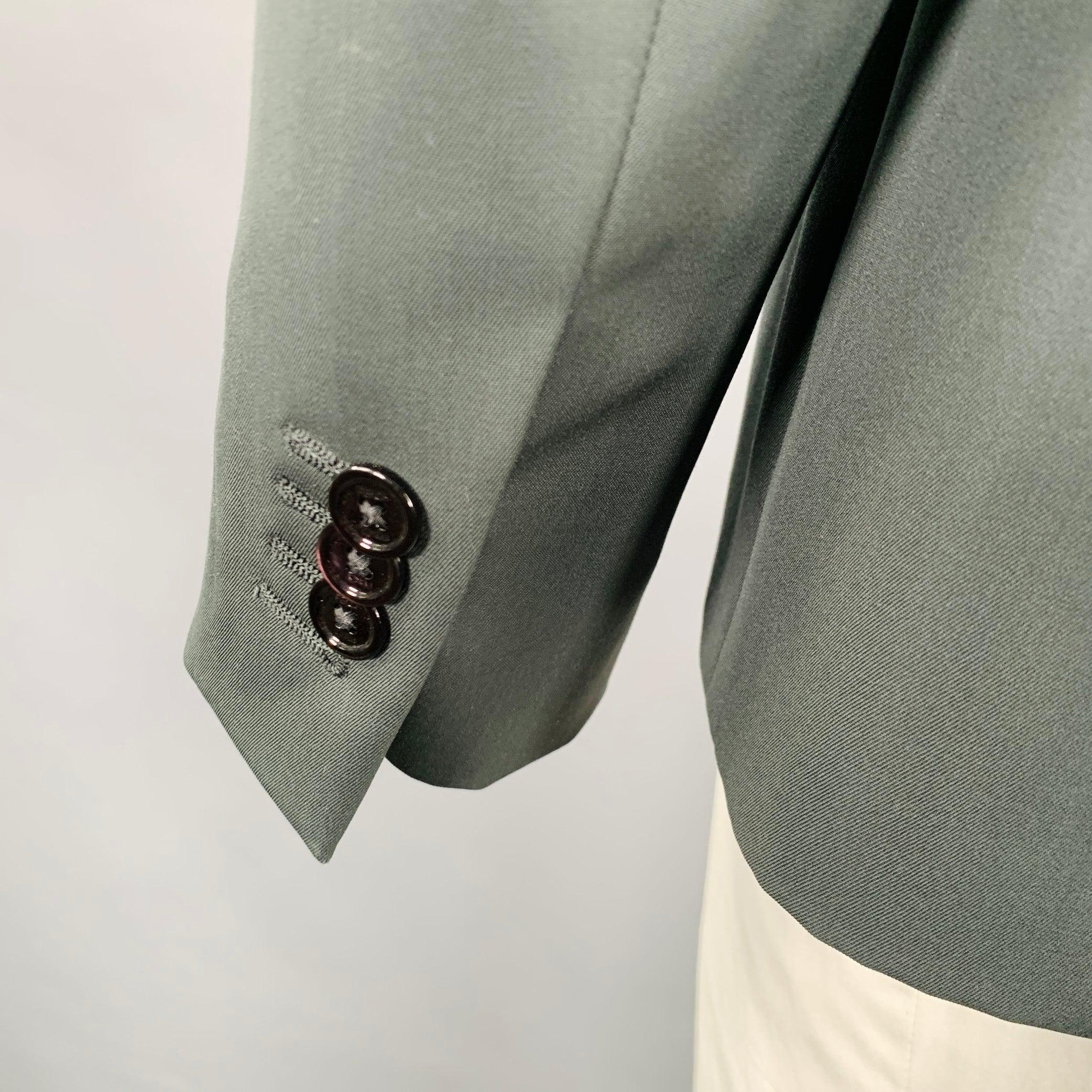 FENDI Size 42 Charcoal Wool Notch Lapel Sport Coat In Excellent Condition In San Francisco, CA