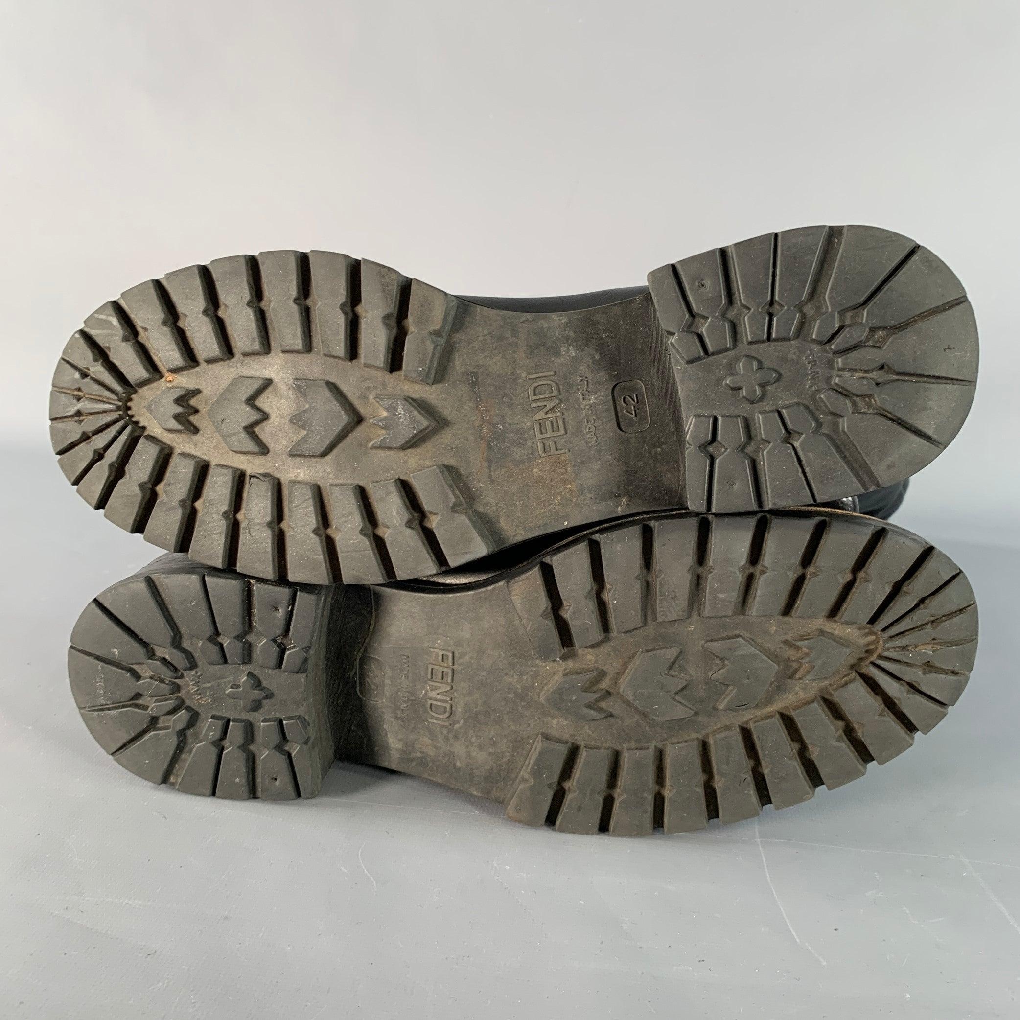 FENDI Talla 9 Botas de piel negra con forro de borreguillo y hebilla en venta 1