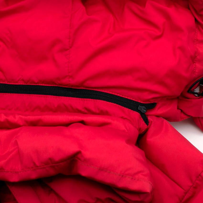 Women's or Men's Fendi Ski Karl Loves' Embroidered Red Puffer Jacket - Size US 10