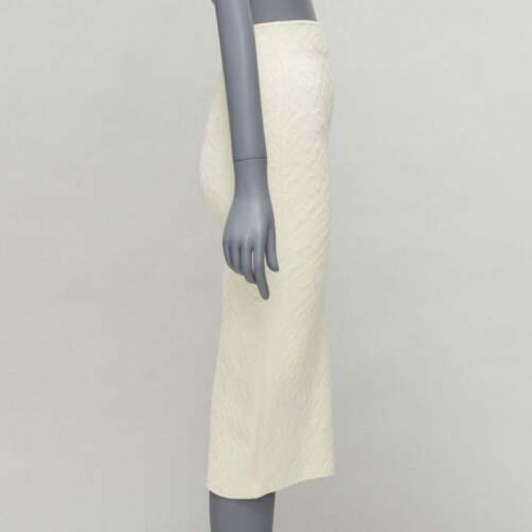 FENDI SKIMS cream logo jacquard high waisted pencil skirt IT36 XXS In New Condition For Sale In Hong Kong, NT