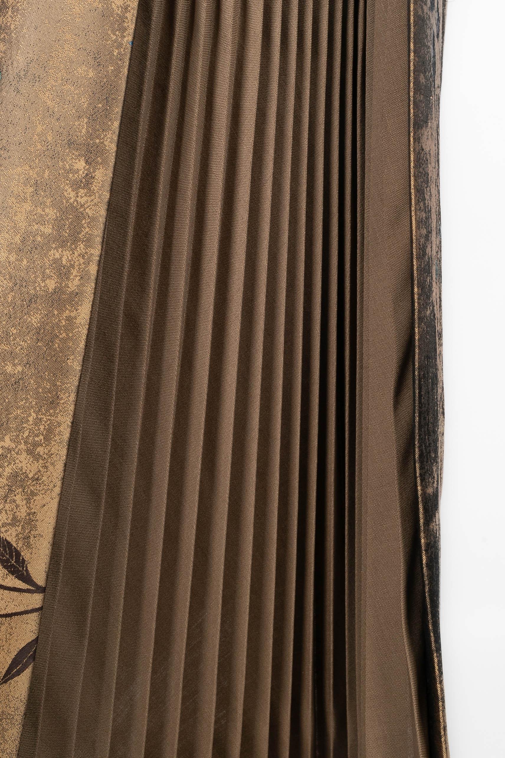 Fendi skirt Winter 2016 For Sale 1