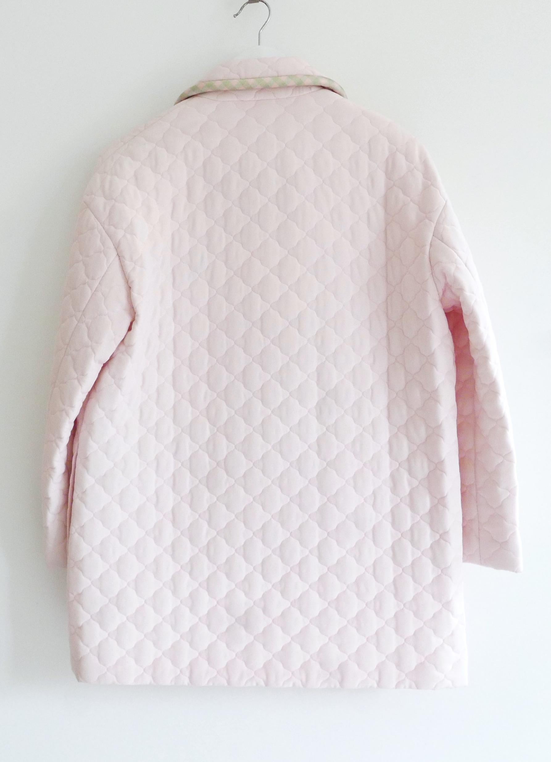 Fendi Spring 2020 Pale Pink Silk Quilted Jacket Damen im Angebot