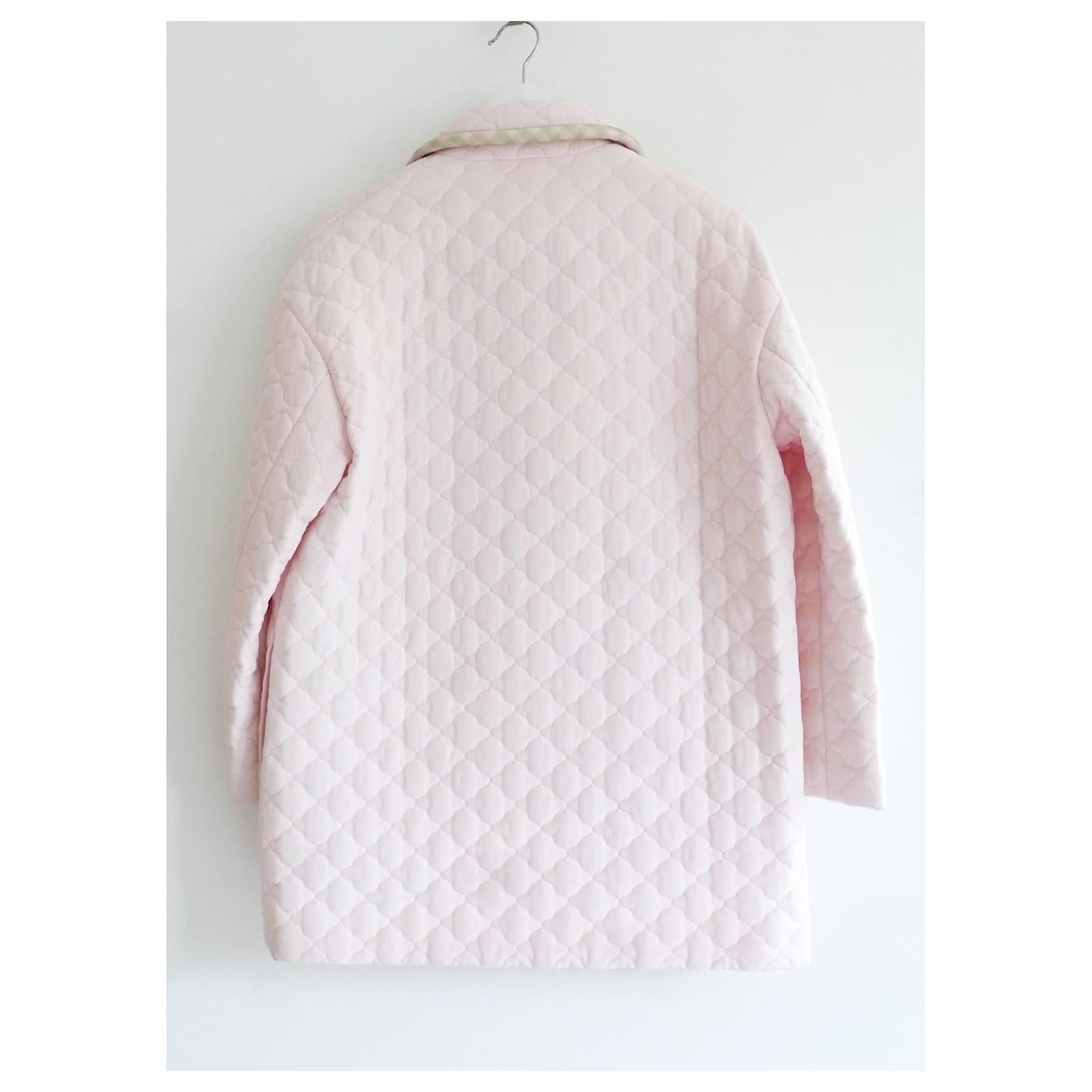 Women's Fendi SS20 Pale Pink Silk Quilted Jacket For Sale