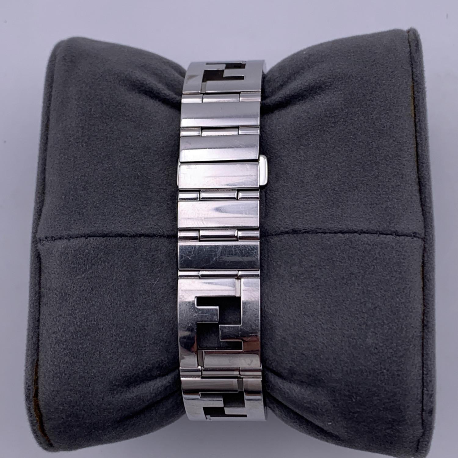 Fendi Stainless Steel 6000 L Logo Ladies Wrist Watch Silver Dial In Excellent Condition In Rome, Rome