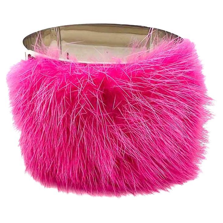 Fendi Statement Pink Shocking Cuff des années 2000 en vente