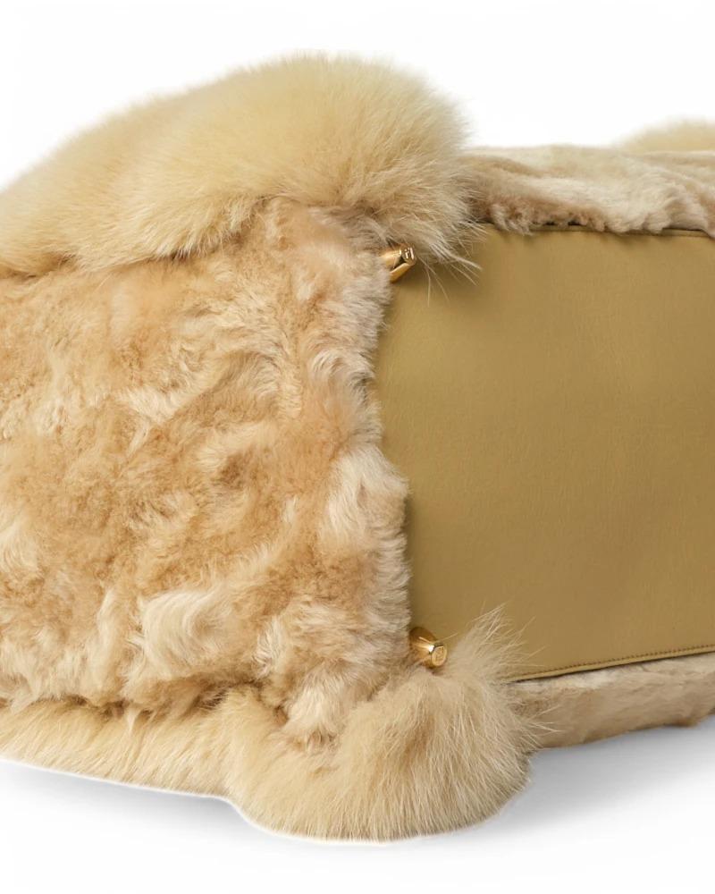 Fendi Sunshine Maxi Large Fur Beige For Sale 4