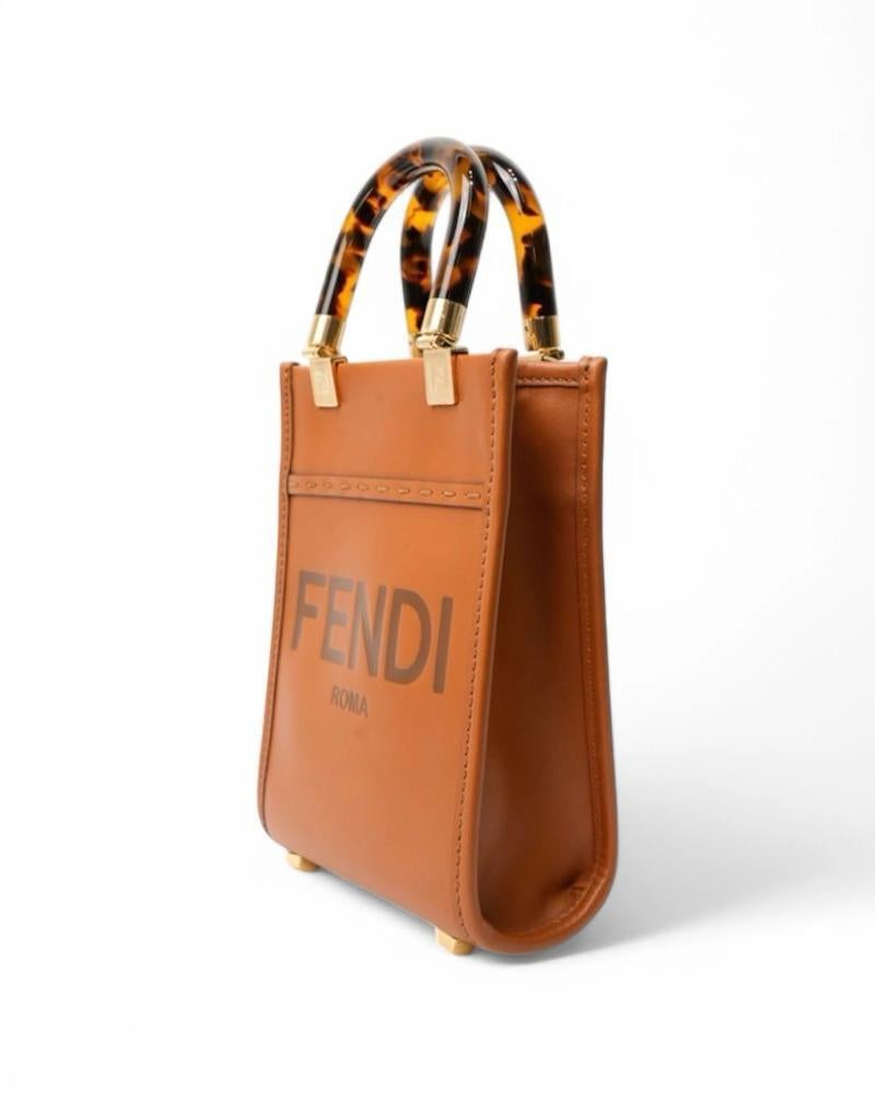 Fendi Sunshine Mini Biscuit lisse Excellent état à Torre Del Greco, IT
