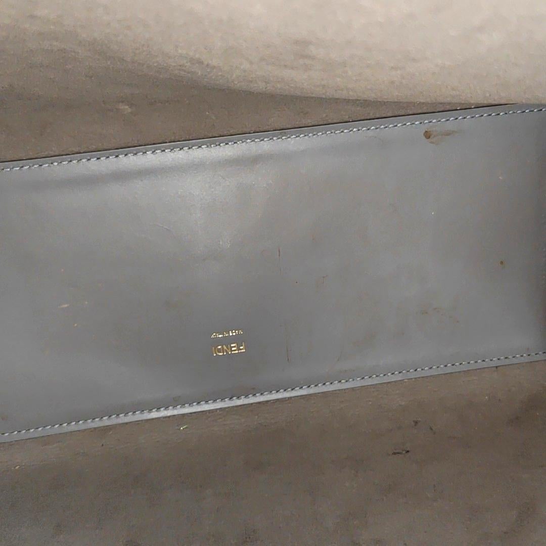 Fendi Sunshine Tote Medium Greyish Blue Top Handle Bag with Strap en vente 10