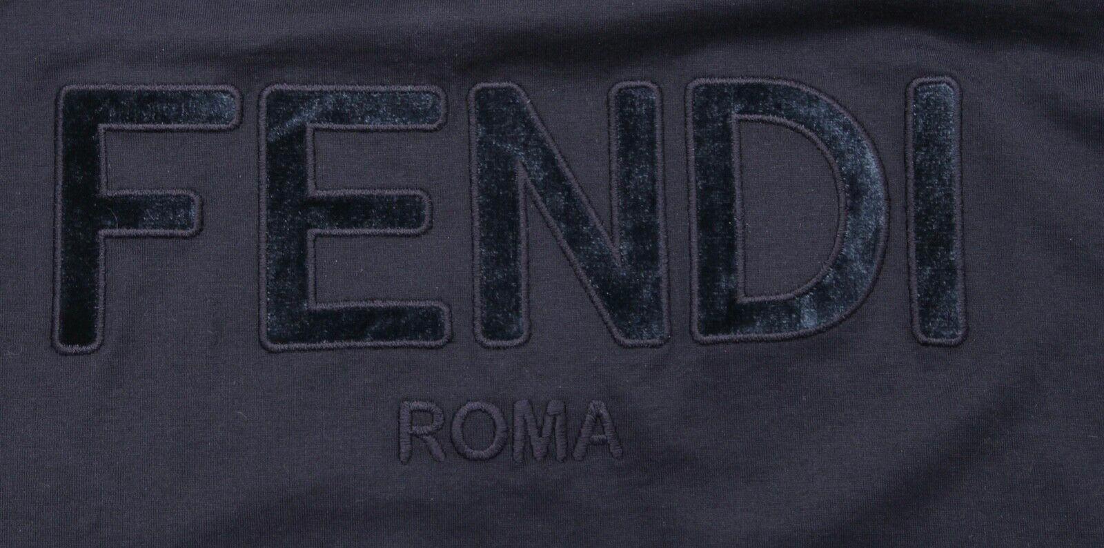FENDI T-Shirt Top Logo Cropped Marineblau Samt Crew Neck Short Sleeve Gr. XS Damen im Angebot