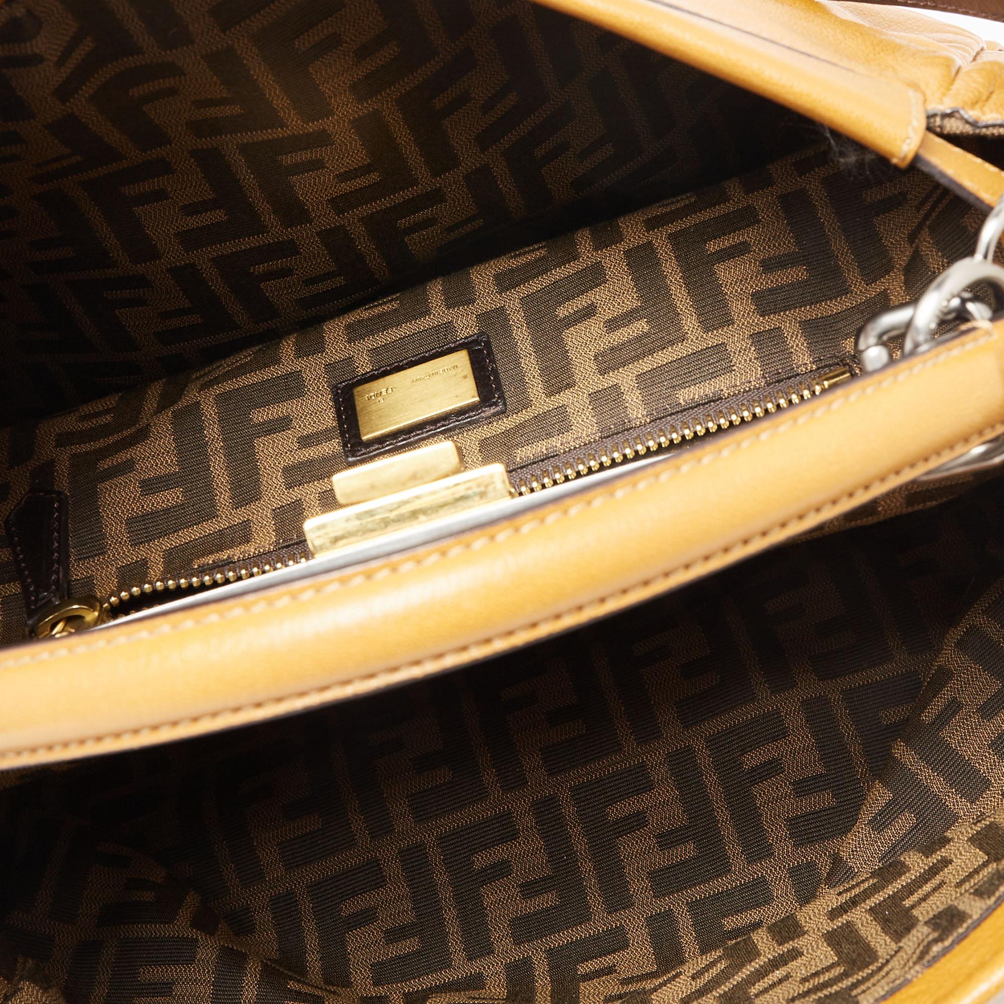 Fendi Tan Leather and Zucca Canvas Lining Large Peekaboo Top Handle Bag In Good Condition In Dubai, Al Qouz 2