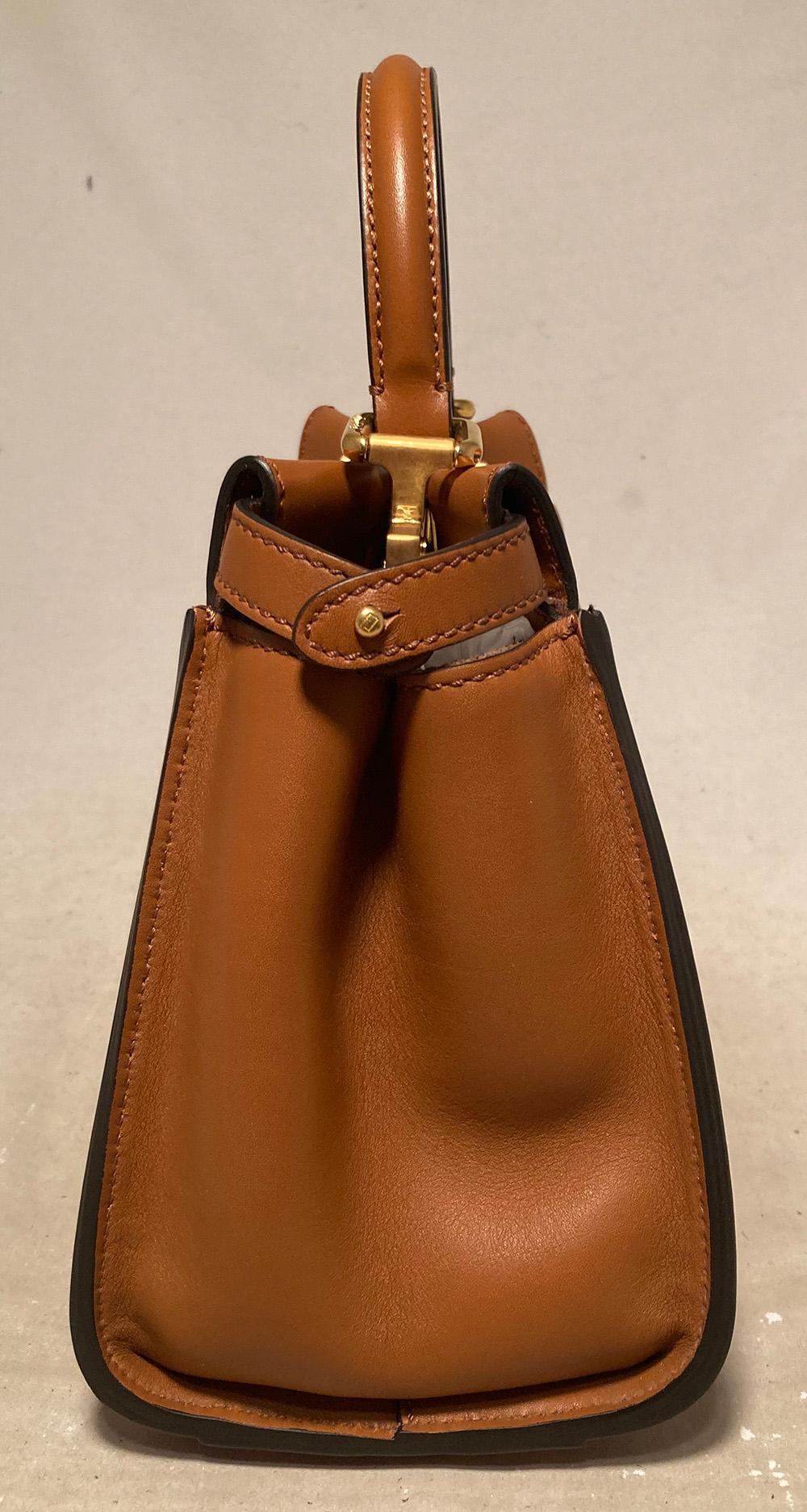 Fendi Peekaboo Mini aus hellbraunem Leder und Segeltuch mit Streifen (Braun)