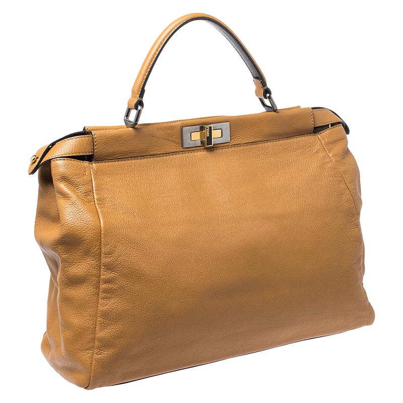 Fendi Tan Leather Large Peekaboo Top Handle Bag In Good Condition In Dubai, Al Qouz 2