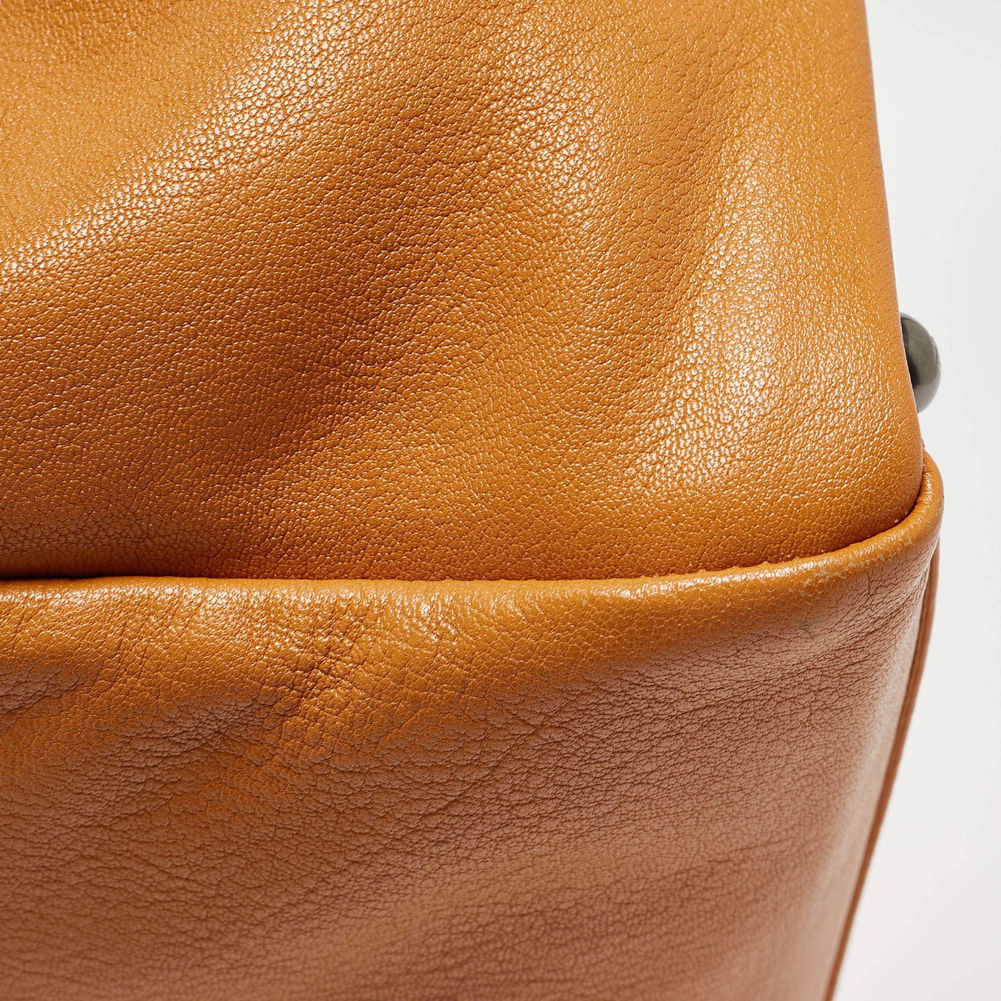 Fendi Tan Leather Large Peekaboo Top Handle Bag For Sale 5