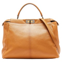 Fendi Große Peekaboo Top Handle Bag aus hellbraunem Leder