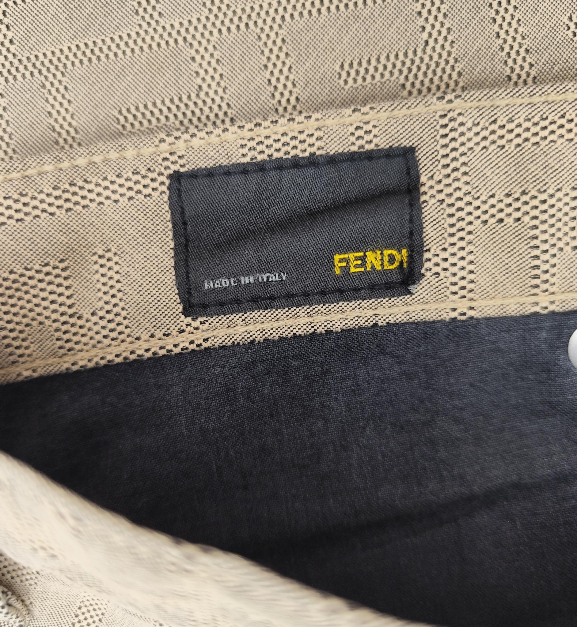 Fendi tan monogram straight cropped pants For Sale 4