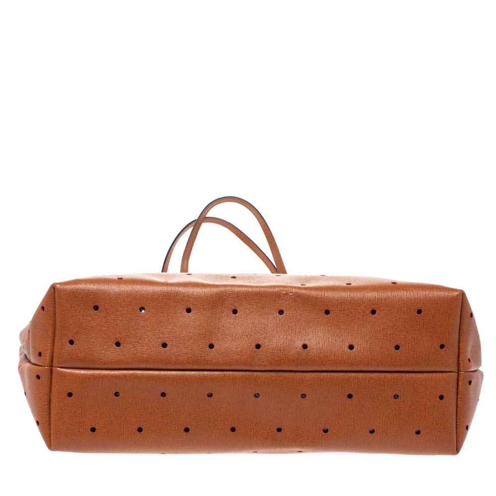 fendi tan tote