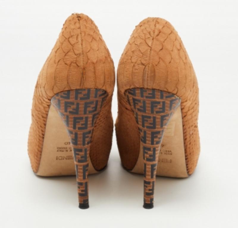 Fendi - Superstar - escarpins à plateforme en cuir gaufré python fauve - Taille 40 Pour femmes en vente