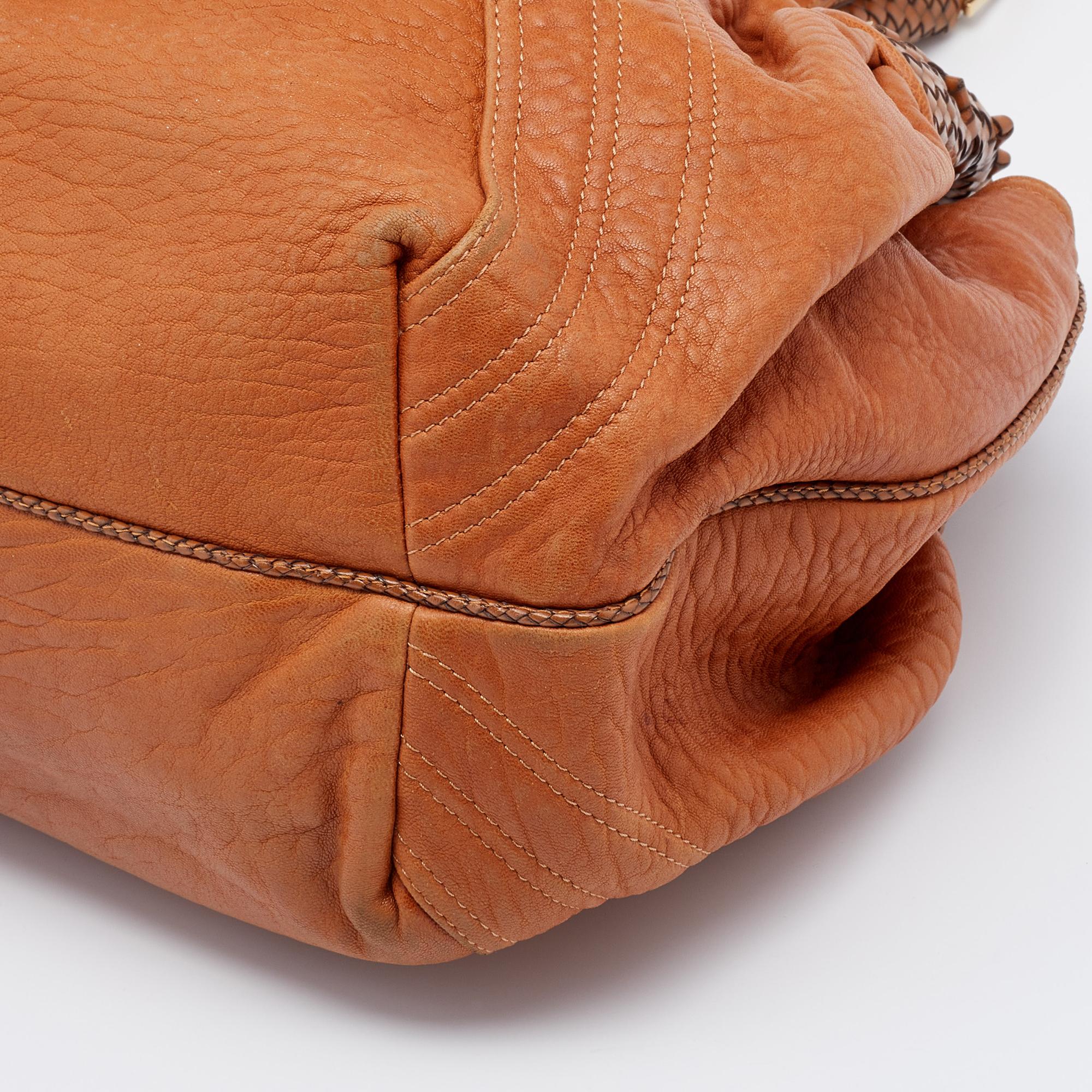 Fendi Tan Textured Leather Spy Bag In Good Condition In Dubai, Al Qouz 2