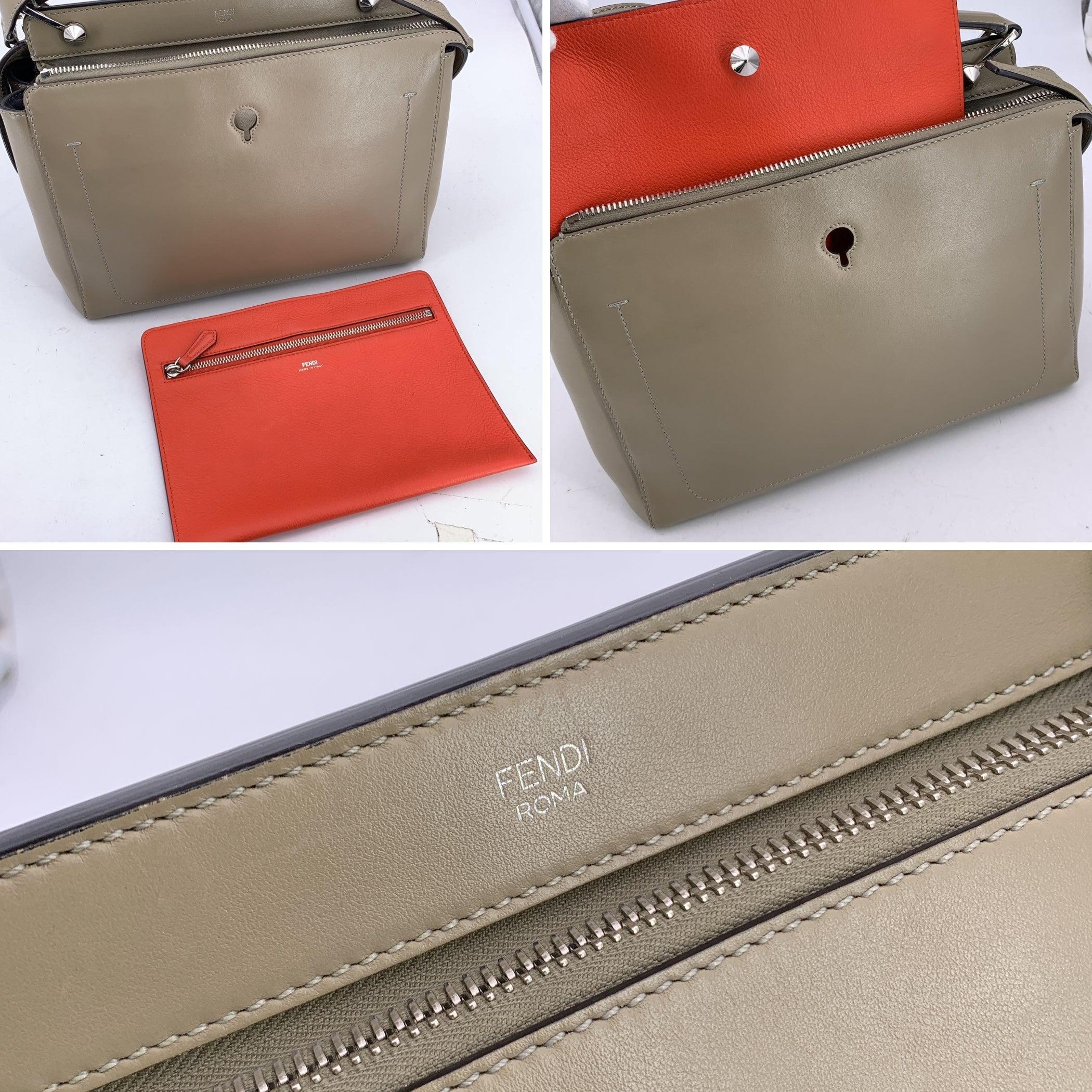 Fendi Taupe Leather DotCom 2 Way Tote Handbag with Shoulder Strap Pour femmes en vente
